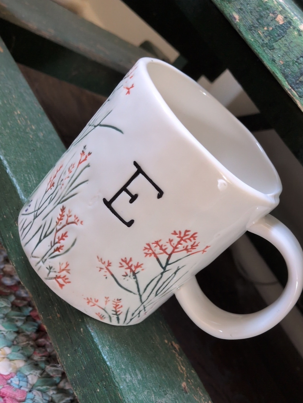 ANTHROPOLOGIE I Ceramic Handpainted Stoneware Floral Botanical E Monogram Mug